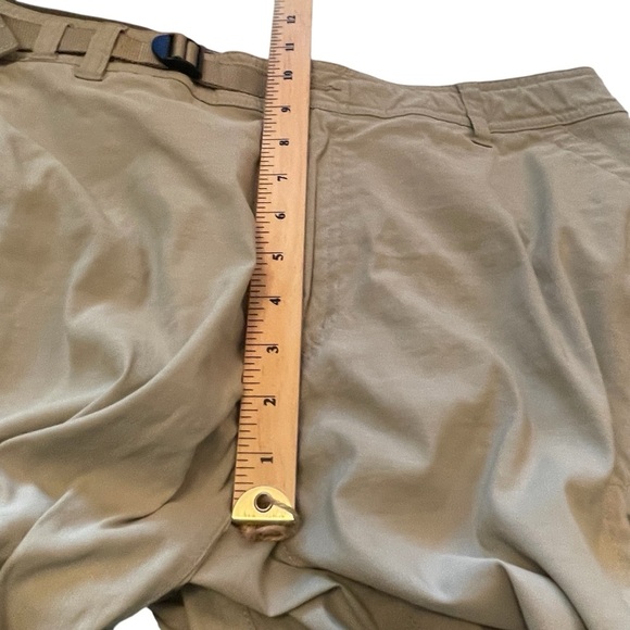 B.C. Clothing Expedition Tan Cargo Shorts-Size 38-5 Front Pockets-2 Back Pockets - Picture 11 of 13